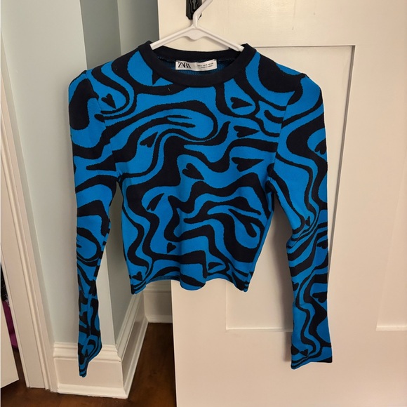 Zara Tops - Funky Zara Top
